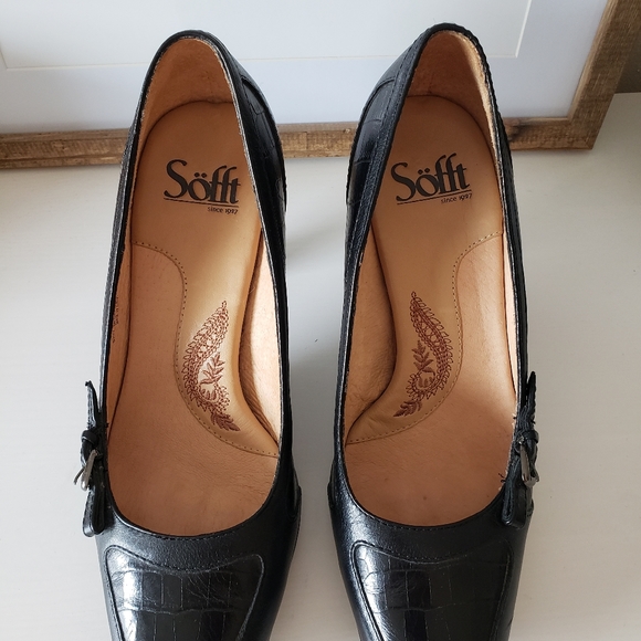 Sofft Square Toe Heels Size 6.5W - Picture 4 of 16